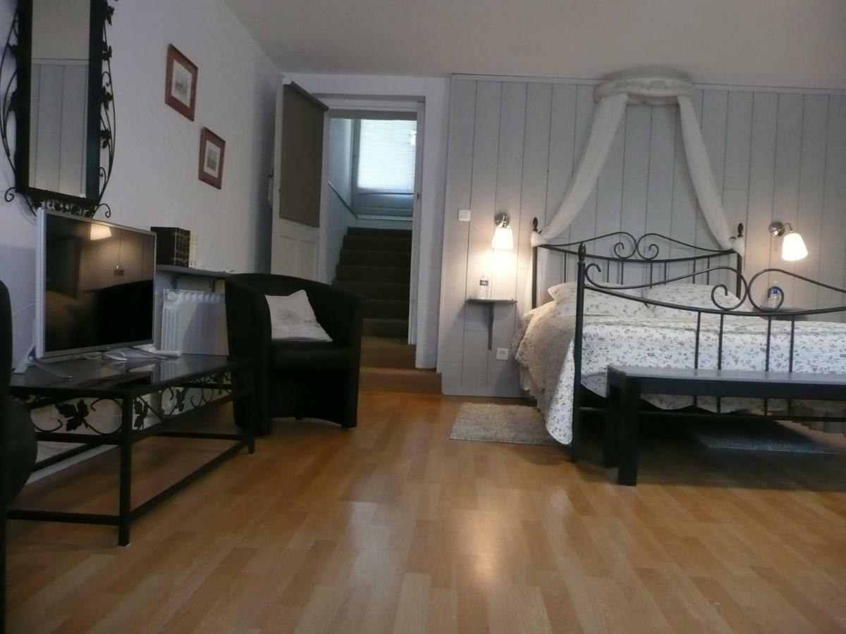 B&B Dinan La Priquetais Trévron Exterior foto