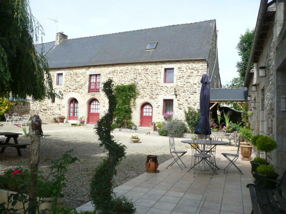 B&B Dinan La Priquetais Trévron Exterior foto