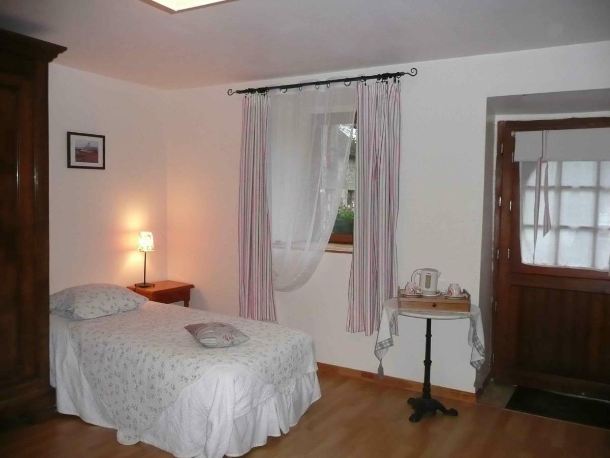 B&B Dinan La Priquetais Trévron Exterior foto
